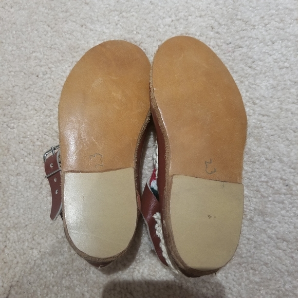 Handmade leather child shoes - Picture 9 of 14